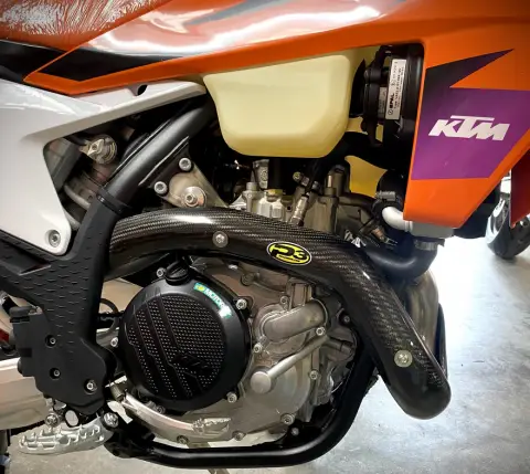P3 HEAT SHIELD CARBON FIBER KTM 450 EXC-F / XCF-W | 500 EXC-F / XWF 2024 - 2026