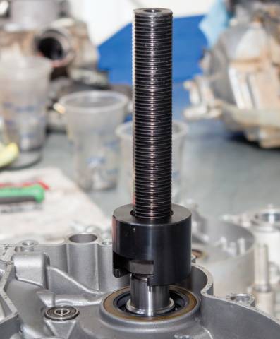 MOTION PRO CRANKSHAFT PULLER